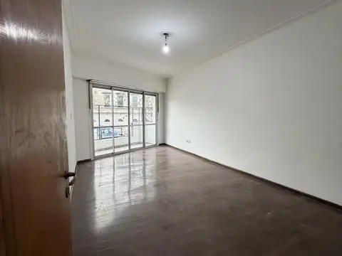 Avenida Lacarra 100