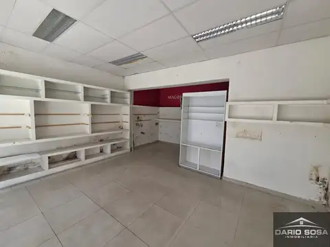 Local en Alquiler en Belen de Escobar, $ 1.100.000
