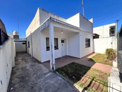 Retasado  Muy lindo PH en Zona Residencial de Beccar- Nuevo Precio