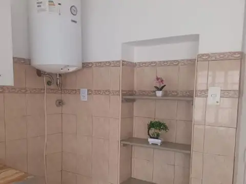 Depto Tipo Casa en Alquiler de 2 ambientes