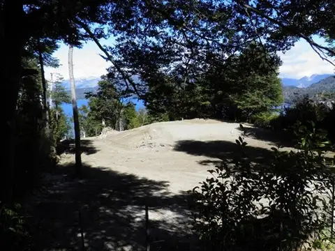 Excelente lote en Villa Correntoso - amplia vista al lago