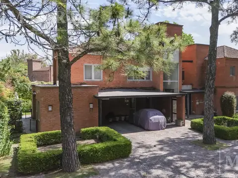 Casa en venta en Mayling Club de Campo, Chubut 415, Villa Rosa