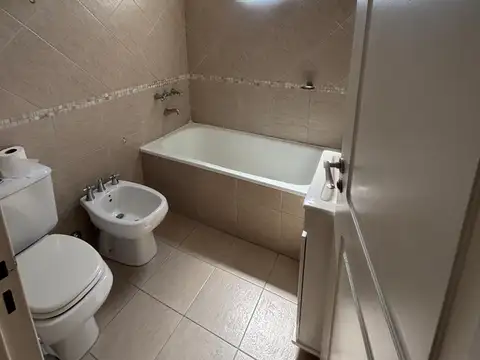Departamento 3 ambientes con 1 baño