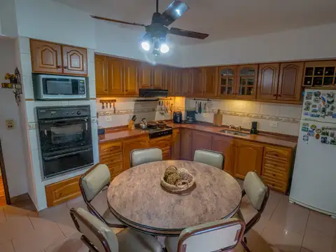 Casa en Venta en Martínez, USD 465.000