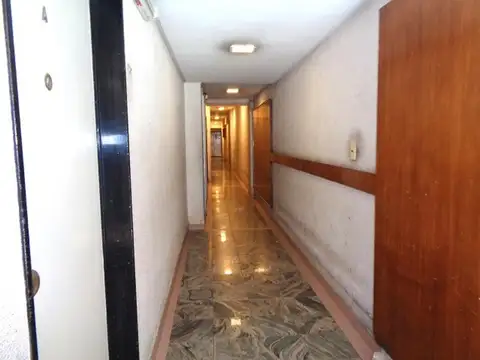 4 AMBIENTES FRENTE BALCÒN  LUMINOSO