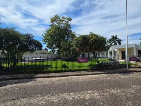SALON GASTRONOMICO EN ZONA RESIDENCIAL