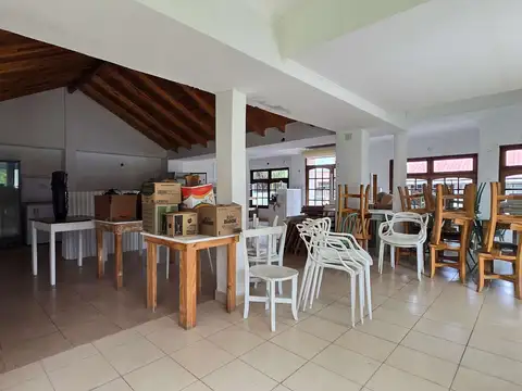 Local en Venta Via Pública