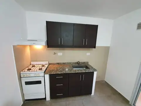 Depto Tipo Casa 2 ambientes con 1 baño