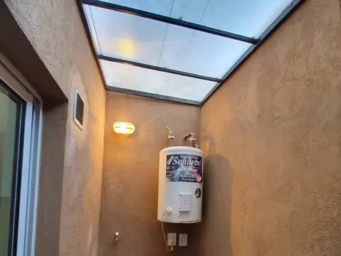 Depto Tipo Casa en Venta 9 años