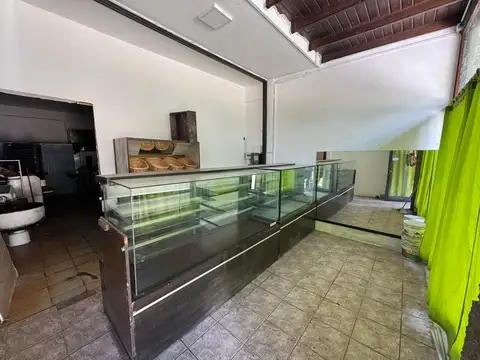 Local en Venta en Villa Gesell, USD 90.000