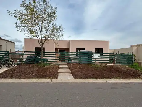 Casa en San sebastián, Área 1 a estrenar