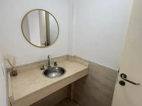 Oficina en Alquiler en Banfield, $ 850.000