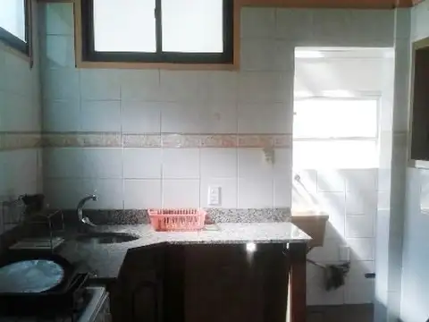 Tacuarí 300