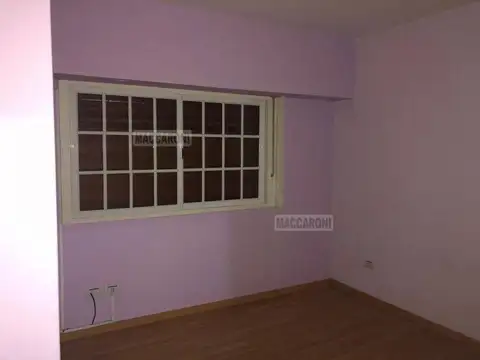Depto Tipo Casa en Venta en Liniers, USD 145.000