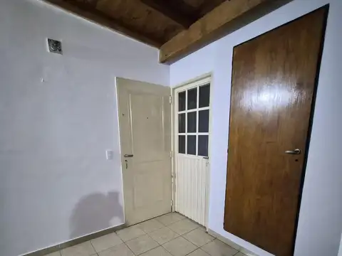Departamento en Alquiler en Villa Adelina, $ 650.000