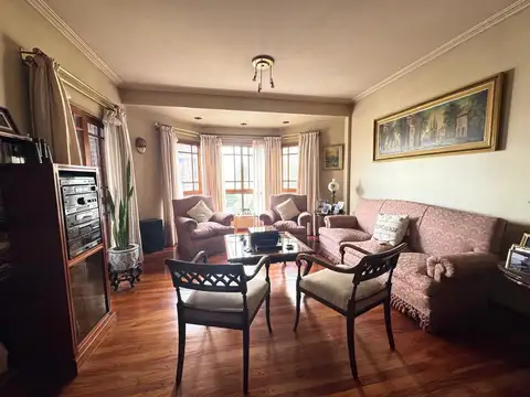 Departamento en Venta de 4 dormitorios