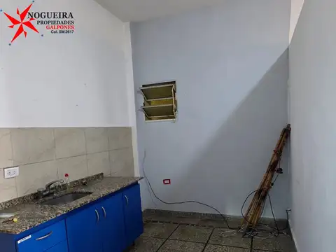 Depto Tipo Casa en Alquiler en Caseros, $ 360.000