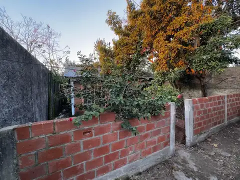 Casa en Venta en Los Hornos, USD 35.000