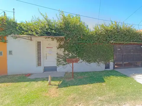 Casa en Venta en Garin, USD 59.000