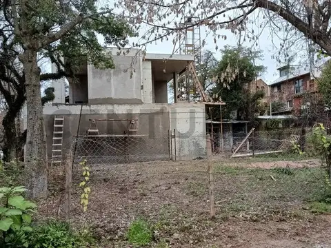 Terreno en Venta 20  mts Fondo