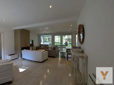 Casa en Venta de 6 dormitorios
