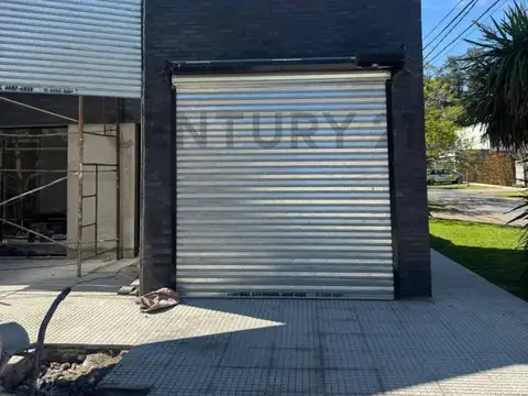Alquiler de locales comerciales  Oportunidad Única frente a EL Supermercado Coto