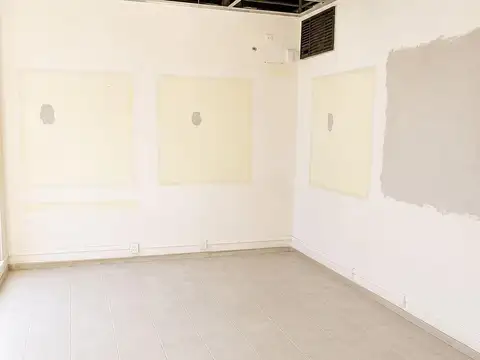 Local en Alquiler en Haedo, $ 3.500.000