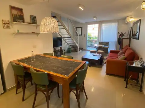 Depto Tipo Casa en Alquiler Temporal de 3 ambientes