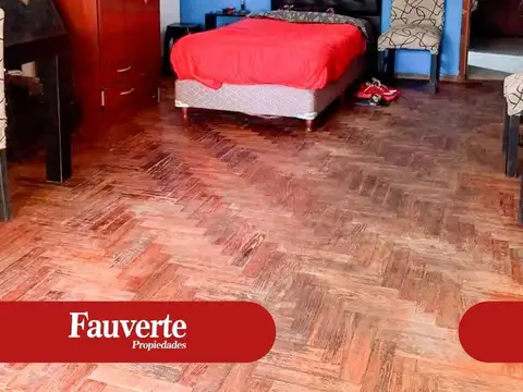 Casa en Venta en Villa Sarmiento, USD 110.000