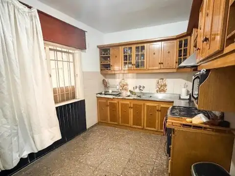 Casa en Venta en Alberdi, USD 74.000