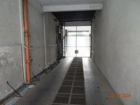 Casa en Alquiler con 1 cochera