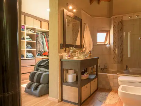 Casa en Venta al Oeste