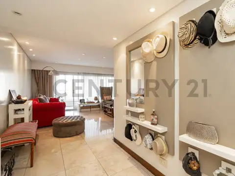 Rosario 400, Piso 4
