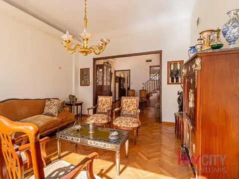 Departamento 10 ambientes con 2 baños