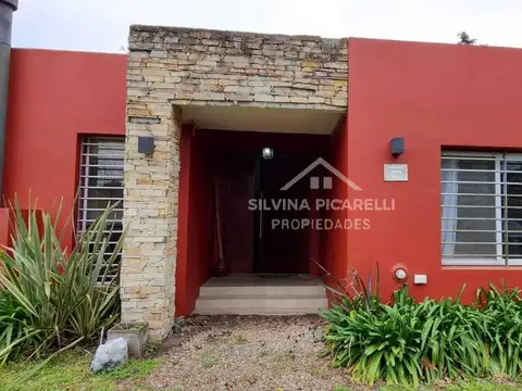 Casa Quinta  en Venta en Barrio Parque Sakura, Exaltación de la Cruz, G.B.A. Zona Norte