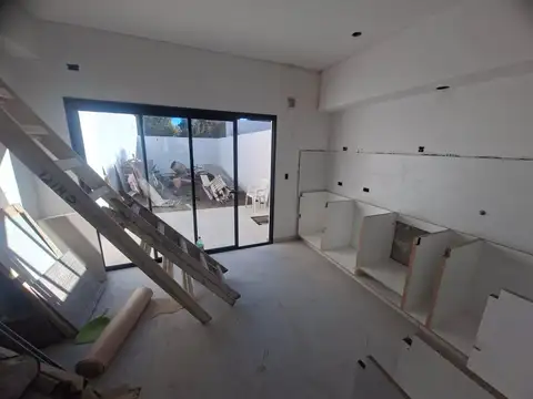 Casa en Venta en Olivos, USD 330.000