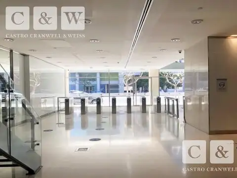 Oficina Monoambiente con 5 baños