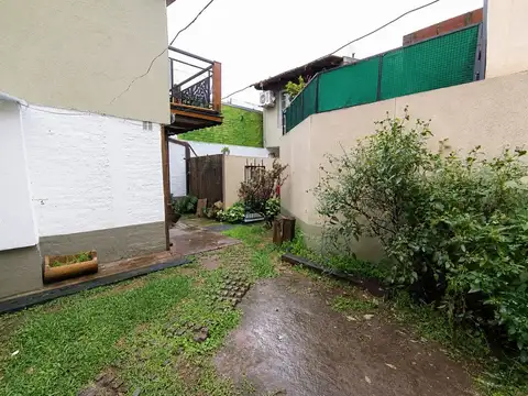 Depto Tipo Casa 4 ambientes con 1 baño