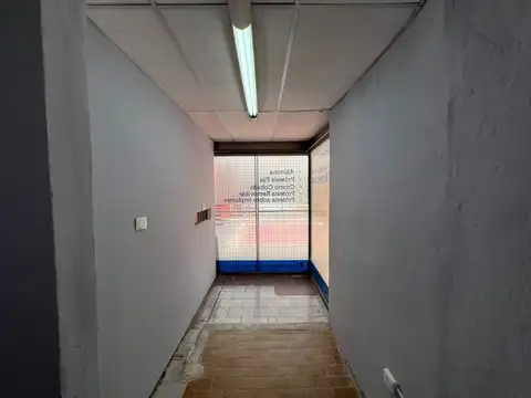 Local en Alquiler en Centro, $ 450.000