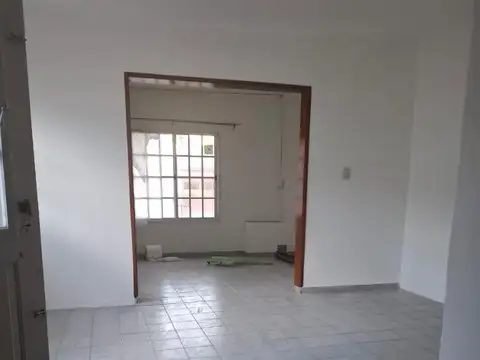 Depto Tipo Casa en Alquiler de 3 dormitorios