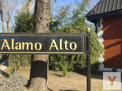Terreno en venta - 819Mts2 - Savio