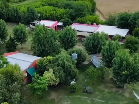 Hosteria Rural en Roque Pérez - Venta - TERRENO SOBRE RUTA DE 1HA CON 6 CABAÑAS