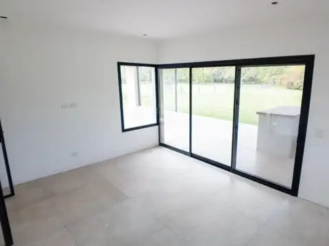Casa en Venta en La Esperanza C. De Campo, USD 430.000