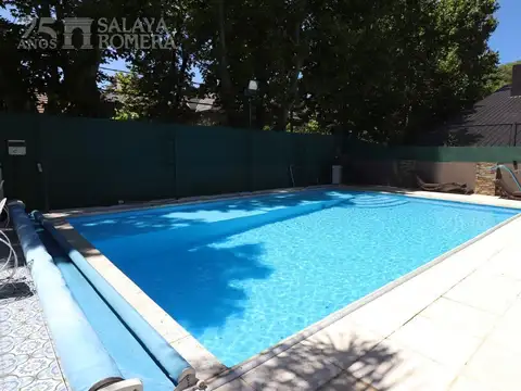 Casa en Venta en Olivos, USD 1.900.000