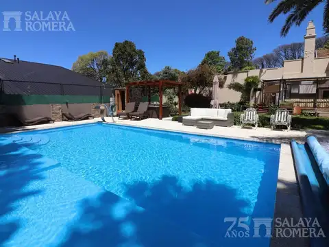 Casa en Venta de 5 dormitorios
