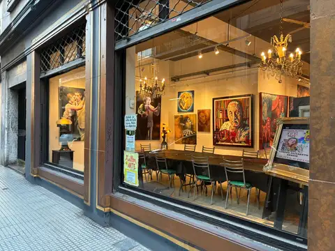 Alquiler Local comercial en San Telmo excelente vidrieras Apto múltiples rubros  refaccionado