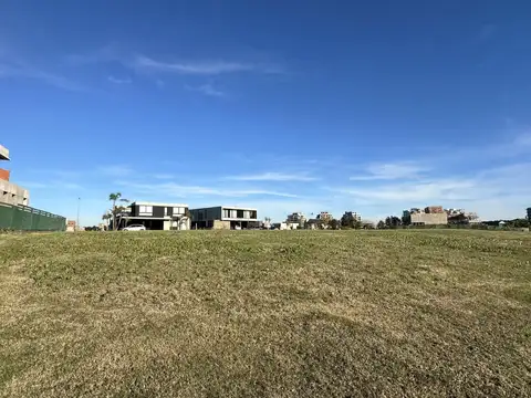 Terreno en Venta en Nordelta Los Puentes, USD 920.000