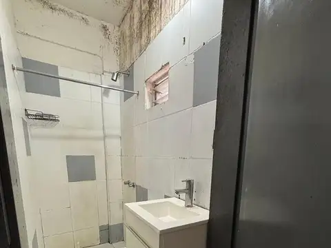 Depto Tipo Casa 2 ambientes con 1 baño