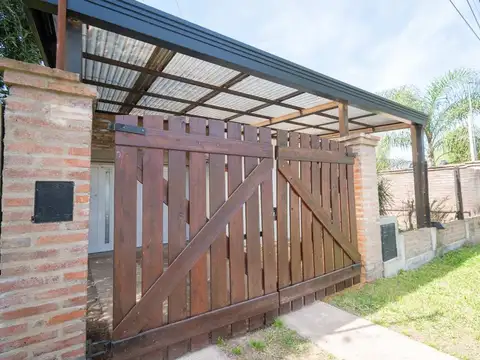 VENTA CASA EN SAUCE DE 3 DORMITORIOS CON PISCINA