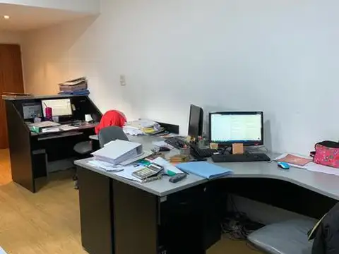 Oficina en Venta al Noroeste